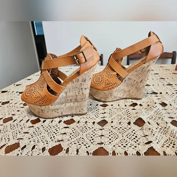 City Snappers platform wedge heels size 9 - Picture 8 of 12